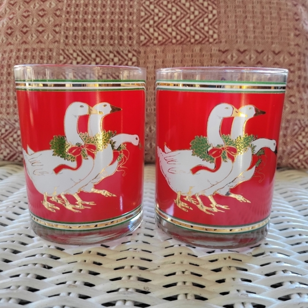 Two Vintage Christmas Geese Glasses